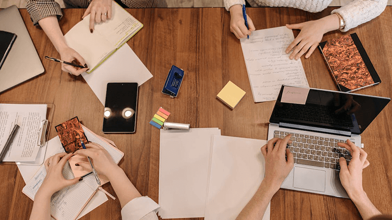 Differentiate Between Urgent And Important Tasks